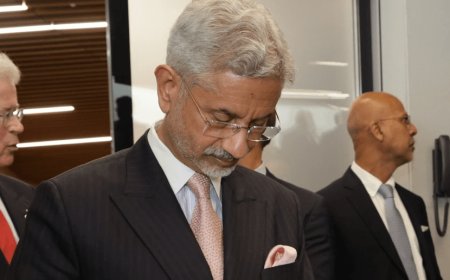 आप जी-7 में किसी को घुसने नहीं देते थे. तो हमने कहा कि हम अपना क्लब ख़ुद बनाएंगे