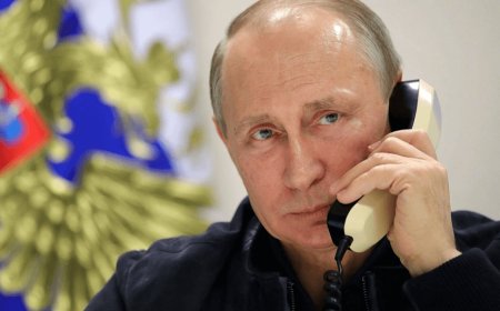 रूसी राष्ट्रपति पुतिन ने कहा कि ‘‘डेढ़ अरब की आबादी वाला भारत दुनिया की सभी अर्थव्यवस्थाओं में सबसे तेजी से आगे बढ़ता हुआ