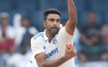 बॉलीवुड अभिनेत्री अनुष्का शर्मा ने क्रिकेटर रविचंद्रन अश्विन को बताया भारतीय क्रिकेट टीम की सबसे मजबूत ताकतों में से एक 