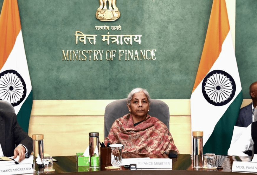 वित्त मंत्री निर्मला सीतारमण बजट में कर सकती है देश के रियल एस्टेट सेक्टर को इंडस्ट्री का दर्जा देने का ऐलान