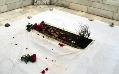 आसान नही मुगल बादशाह औरंगजेब की कब्र को हटाना! ऑर्कियोलॉजिकल सर्वे ऑफ इंडिया के नियमों में करने होंगे बड़े बदलाव