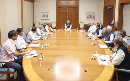 क्या प्रधानमंत्री मोदी ने दे दिया पाकिस्तान पर भयंकर हमले के संकेत! सेना को मिली पाकिस्तान के साथ जवाबी कार्रवाई करने की खुली छूट