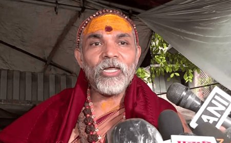 ठाकरे परिवार का भाषा विवाद पर अपनाया गया तरीका मुसलमानी तरीका है।