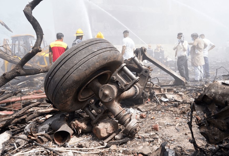गुजरात के अहमदाबाद में एअर इंडिया AI171 हादसे के शवो की गलत पहचान कर सौंपे गये!परिवार ने नही किया शव का अंतिम संस्कार