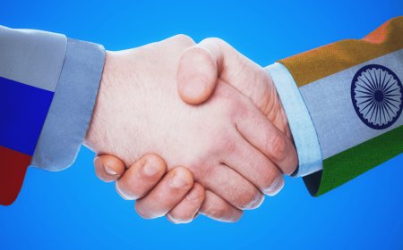 अमेरिकी राष्ट्रपति डोनाल्ड ट्रंप के तीखे हमलों का जवाब समय की कसौटी पर खरा उतरने वाला दोस्त है रूस