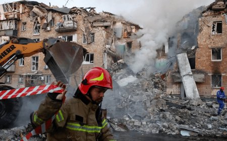 रूस का यूक्रेन में भीषण हमला 4 बच्चों सहित कुल 15 लोगों की मौत! देशभर में दागे गए 600 ड्रोनों  और 31 मिसाइले