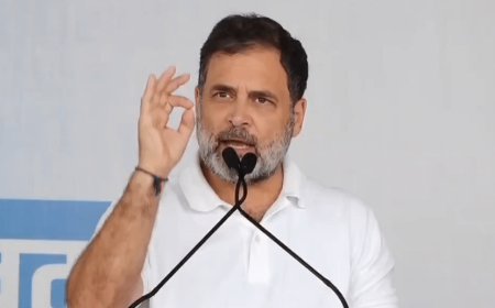 “आप कितनी भी पढ़ाई कर लो, लेकिन परीक्षा से दो दिन पहले पेपर लीक हो जाता है. ऐसा बिहार हमें नहीं चाहिए.” -  राहुल गांधी